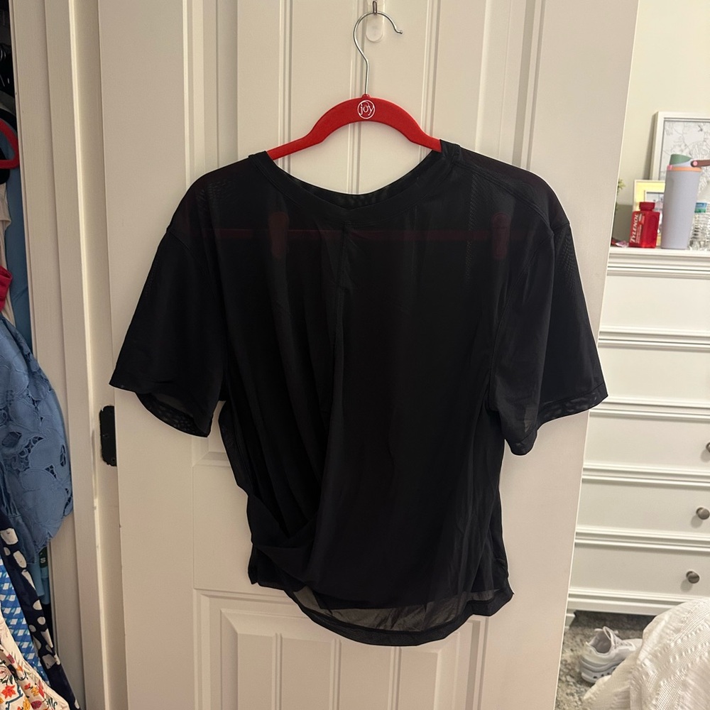 Lululemon Athletica mesh Black reversible Short Sleeve Tee
